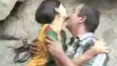 Fsiblog – Brand new Indian couple outdoor scandal MMS