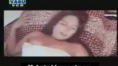 Tamil cute aunty sindhu nude on bed