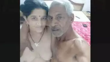 Oldmanyung Girlporn - Indian Old Man With A Young Girl porn tube video