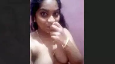 Sexy Mallu Girl Nude Selfie