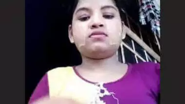 Cute Desi Village girl Showing her Boobs and Pussy