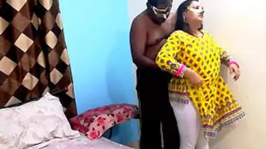 Desi sexy bbw bhabi fucking with husband boss