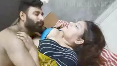 Hd Chubby Porn Romance Videos Watch - Rain Night Bhabhi Romance Sex Husband Friend In Kitchen Video porn