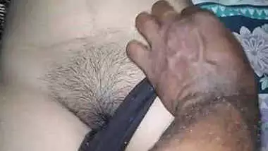 desi wife hairy pussy exposed by husband on cam