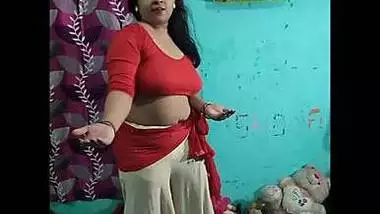Tamil Peporinity Sex Pics - Tamil Aunty Navel Hot Pressing Brazzers Videos Peperonity porn