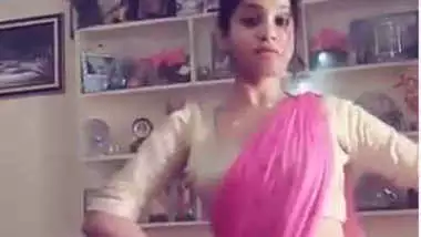 sexy girl ruksana tempting dance