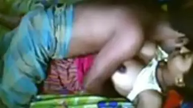 Amateur Indian girl hardcore sex with cousin brother at home