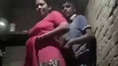 Jadi Aurat Ka Sex - Dehati Aurat Sex With Young Village Guy Xxx porn tube video