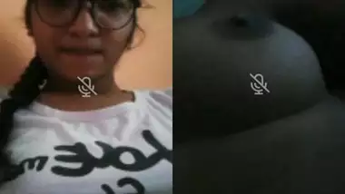 Cute Desi college girl shows boobs