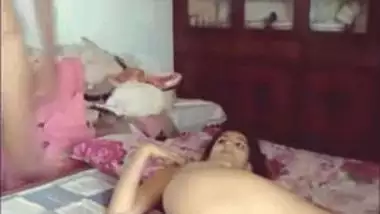 Dilettante Paki couples erotic sex at home on webcam