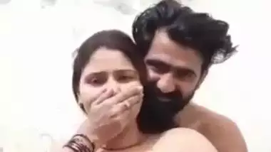 Desi XXX whore allows bearded guy to take her bra off and touch titties