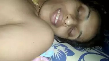 18 Saal Ki Sister Xxx And Schoolindan - Suhagraat Boy Girl Xxx Bedroom porn