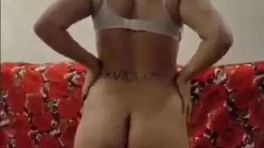 Verification XXX video of horny Desi gal using dildo to fuck herself