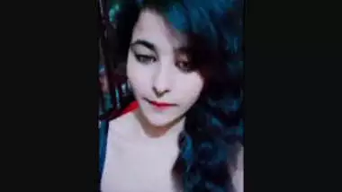 Cute Paki Girl Nude Selfie Video