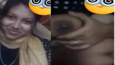 Village girl nude boobs show on viral video call