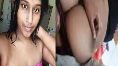 Srilankan Tamil sex girl viral play with melons