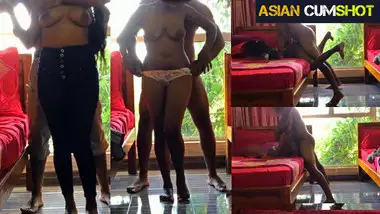 Room එකට ආපු ගමන් එයාට හුකාගන්න ඔනි.SriLankan 18+ couple having hard sex.