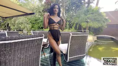 Beautiful Indian fucked in the house of Tivifans